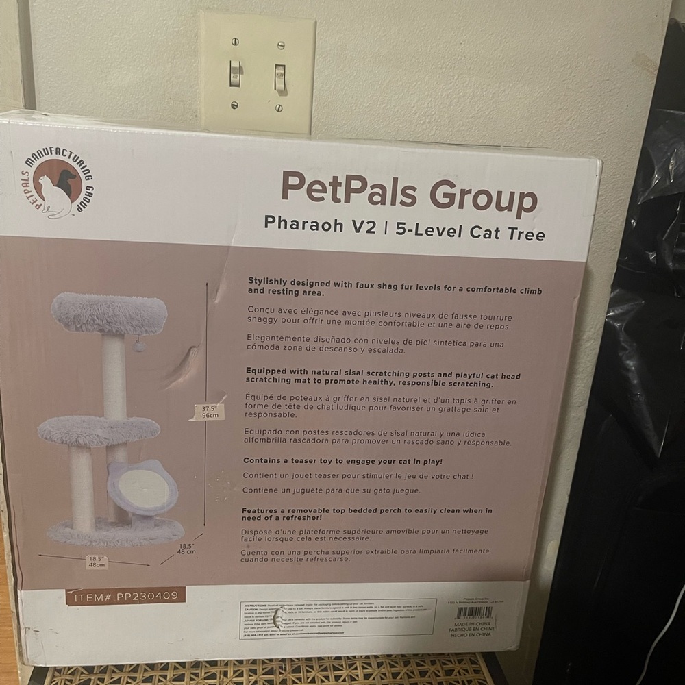 Littlest Pet Shop Gray Cat Scratcher